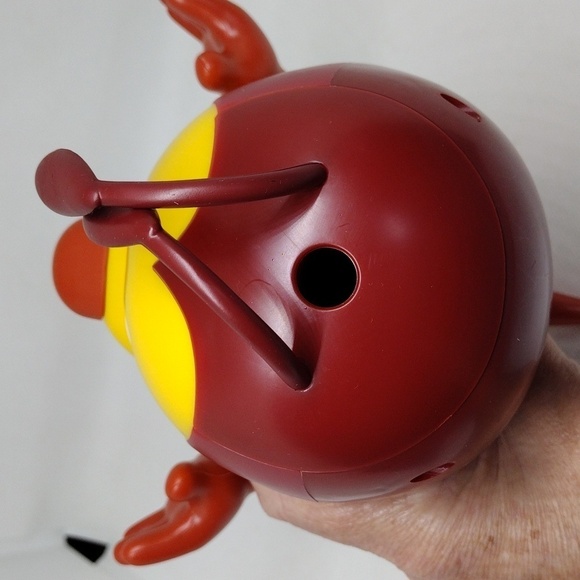 Disney Epcot‎ 2022 Flower & Garden Festival Spike the Bee Sipper Cup - Picture 5 of 7